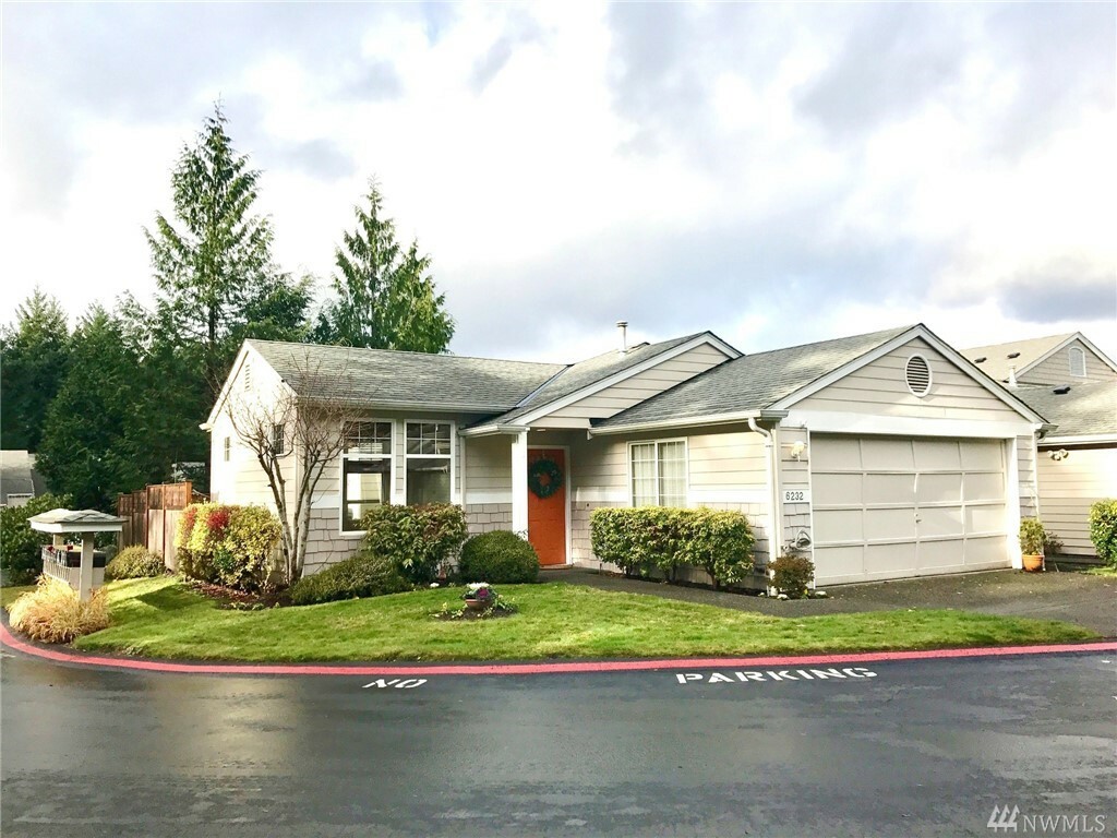 Property Photo:  6232 Harbor Sunset Lane  WA 98335 