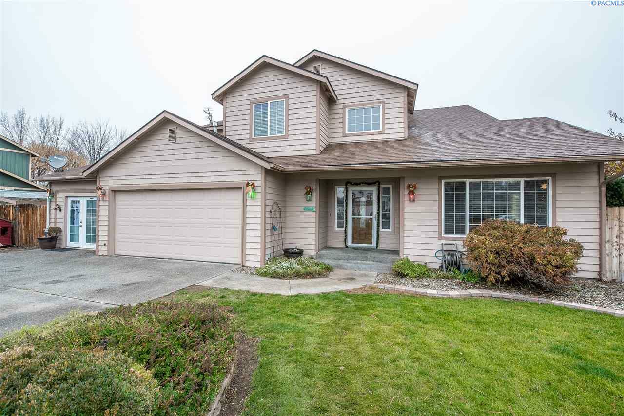 Property Photo:  7106 W 5th Place  WA 99338 