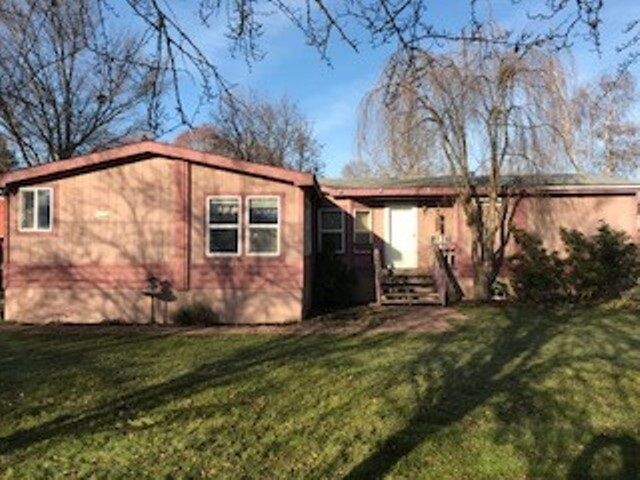 Property Photo: 25809 E River Rd WA 99027