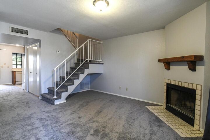 Property Photo: 921 W University Drive AZ 85201