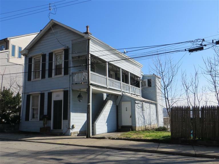 Property Photo: 1221 Martin Drive OH 45202