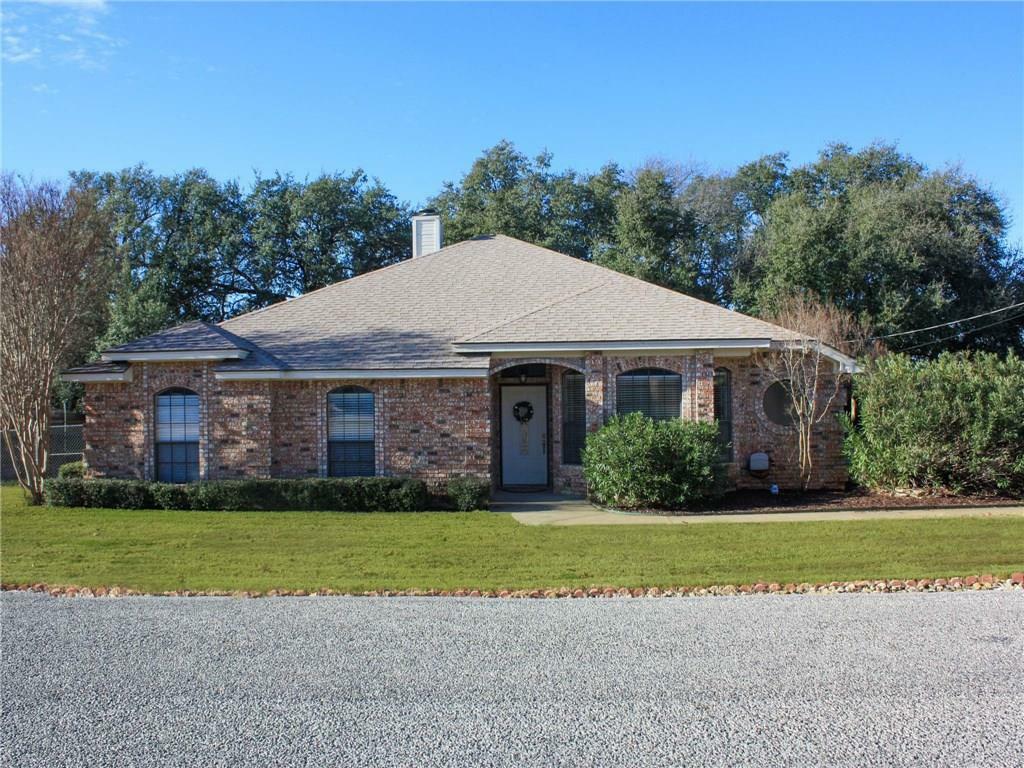 Property Photo:  4018 View Point Drive  TX 76048 