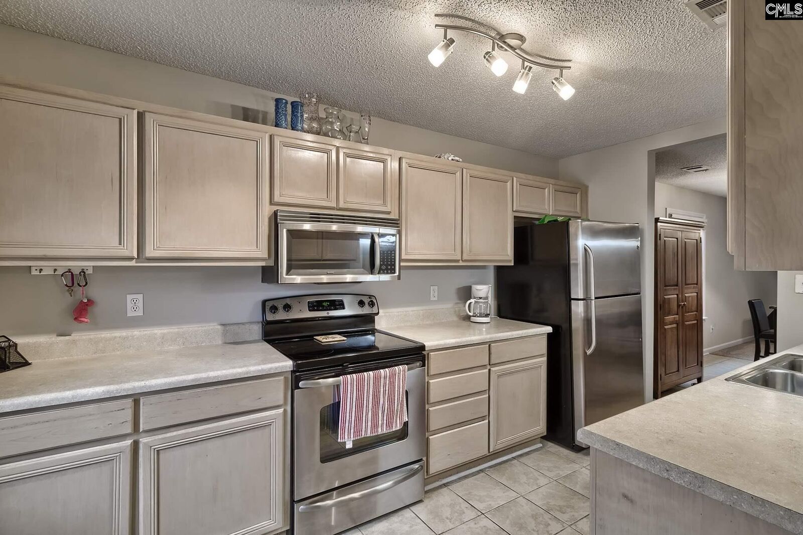 Property Photo:  105 Londonberry  SC 29210 