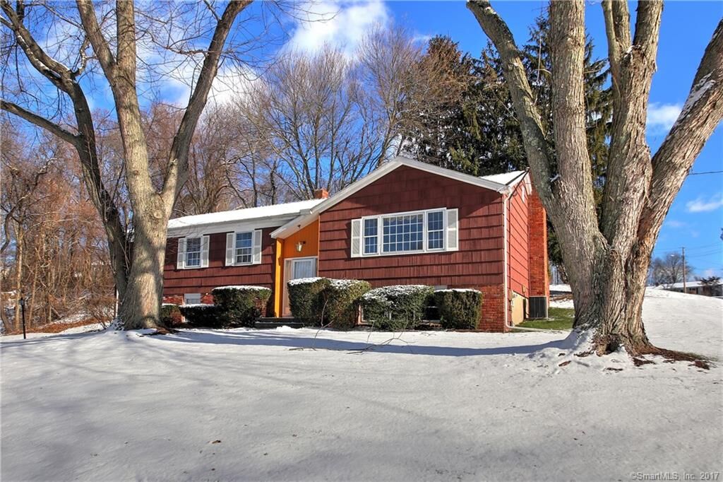 Property Photo: 35 Mount Pleasant Drive CT 06611