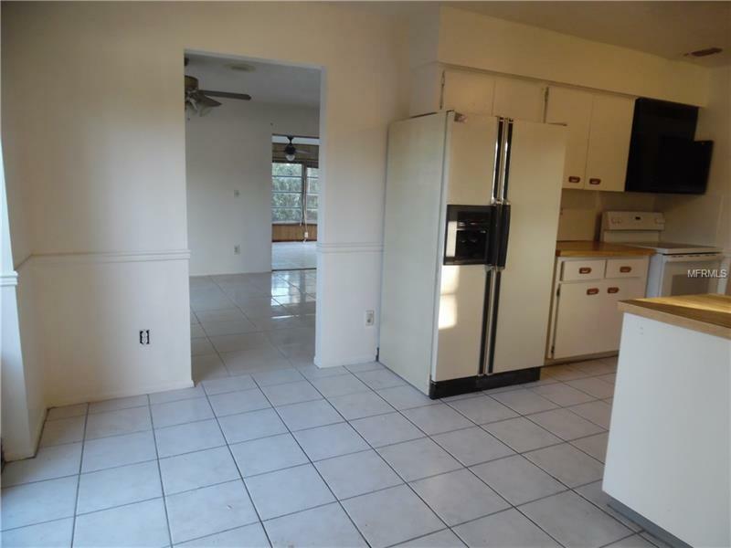 Property Photo:  5989 71st Street N  FL 33709 