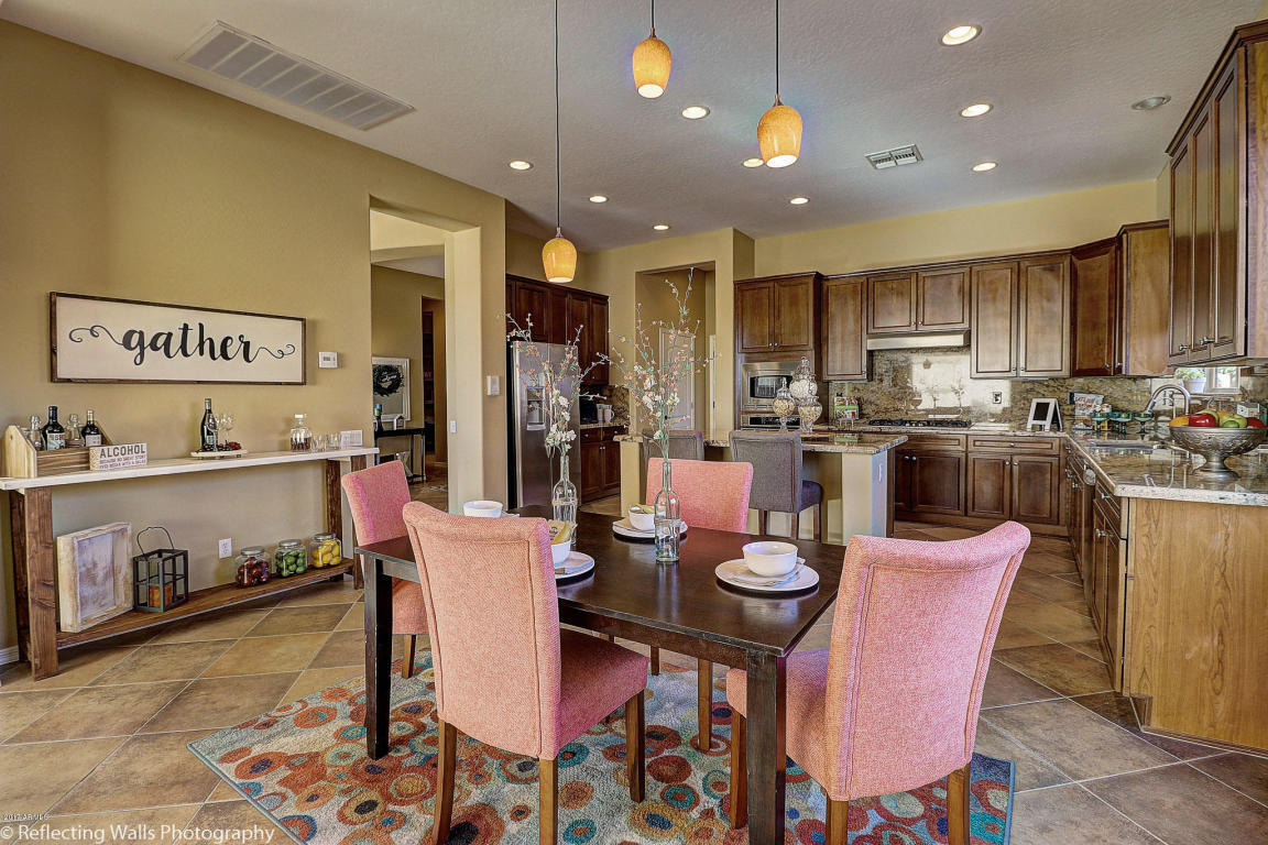 Property Photo: 13225 W Junipero Drive AZ 85375