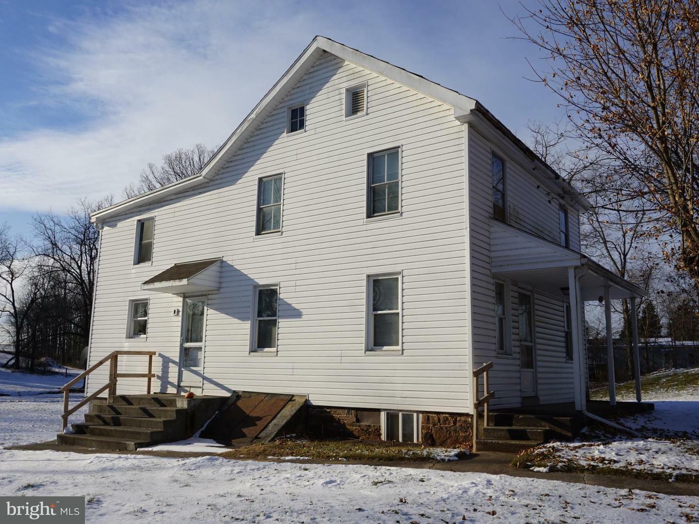 Property Photo:  793 Biesecker Road  PA 17364 