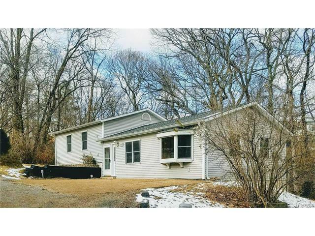 Property Photo: 4417 Oak Drive MO 63049