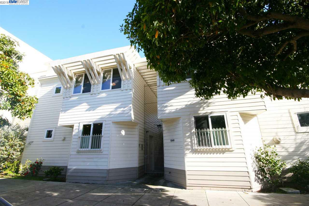 Property Photo:  1348A Scott St #17  CA 94115 