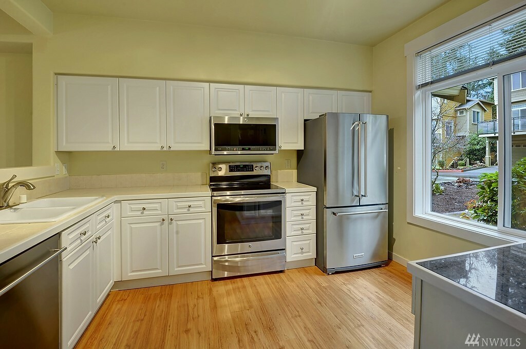 Property Photo: 23300 SE Black Nugget Rd P-5 WA 98029