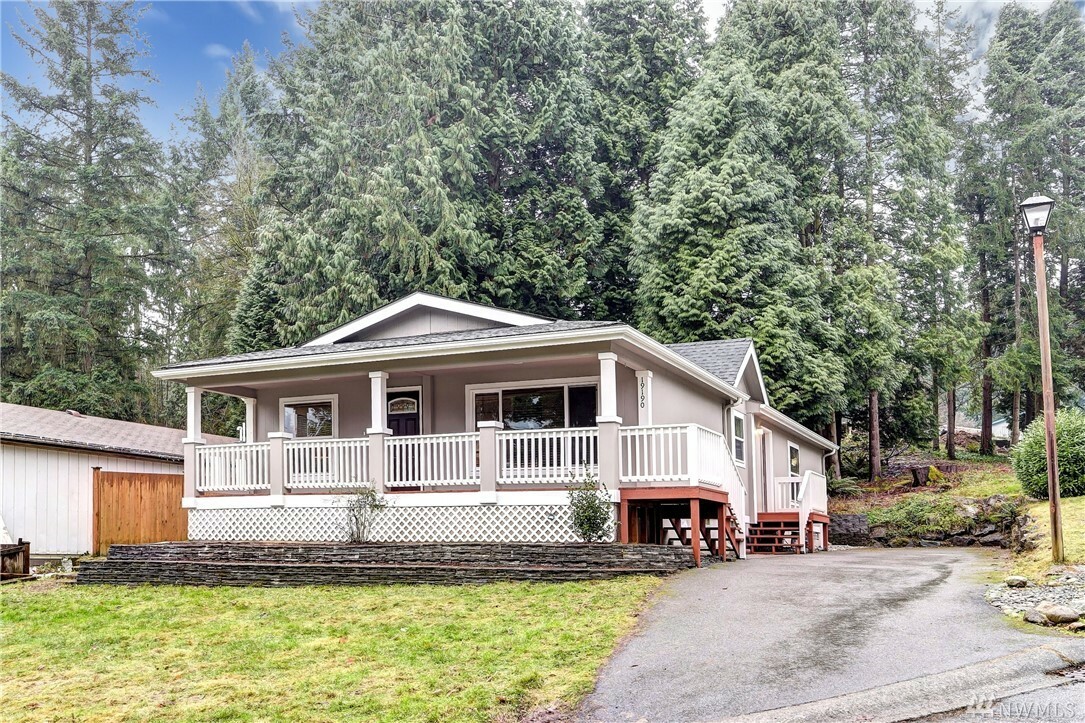 Property Photo:  19190 130th Ct NE  WA 98011 