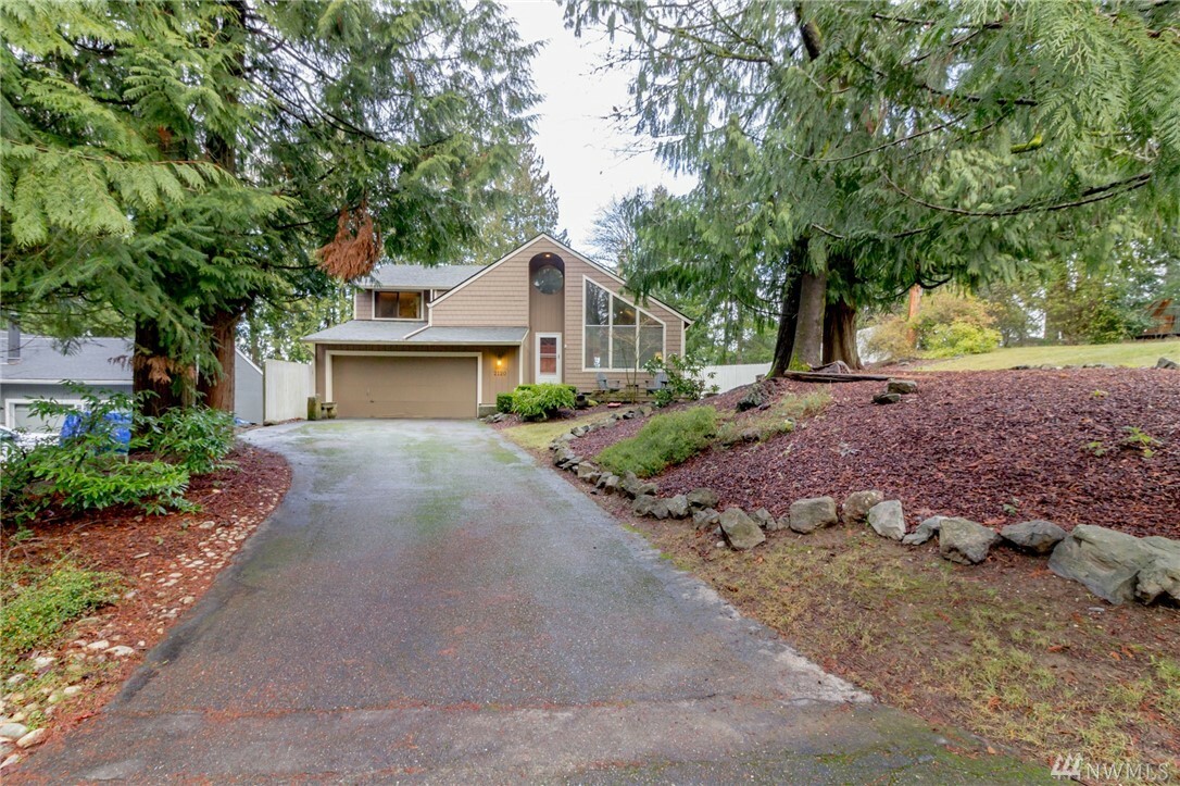 Property Photo:  2120 NE Edwin Ct  WA 98370 