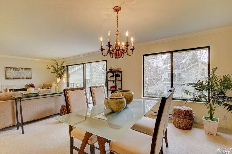 Property Photo:  69 Eucalyptus Knoll Street  CA 94941 