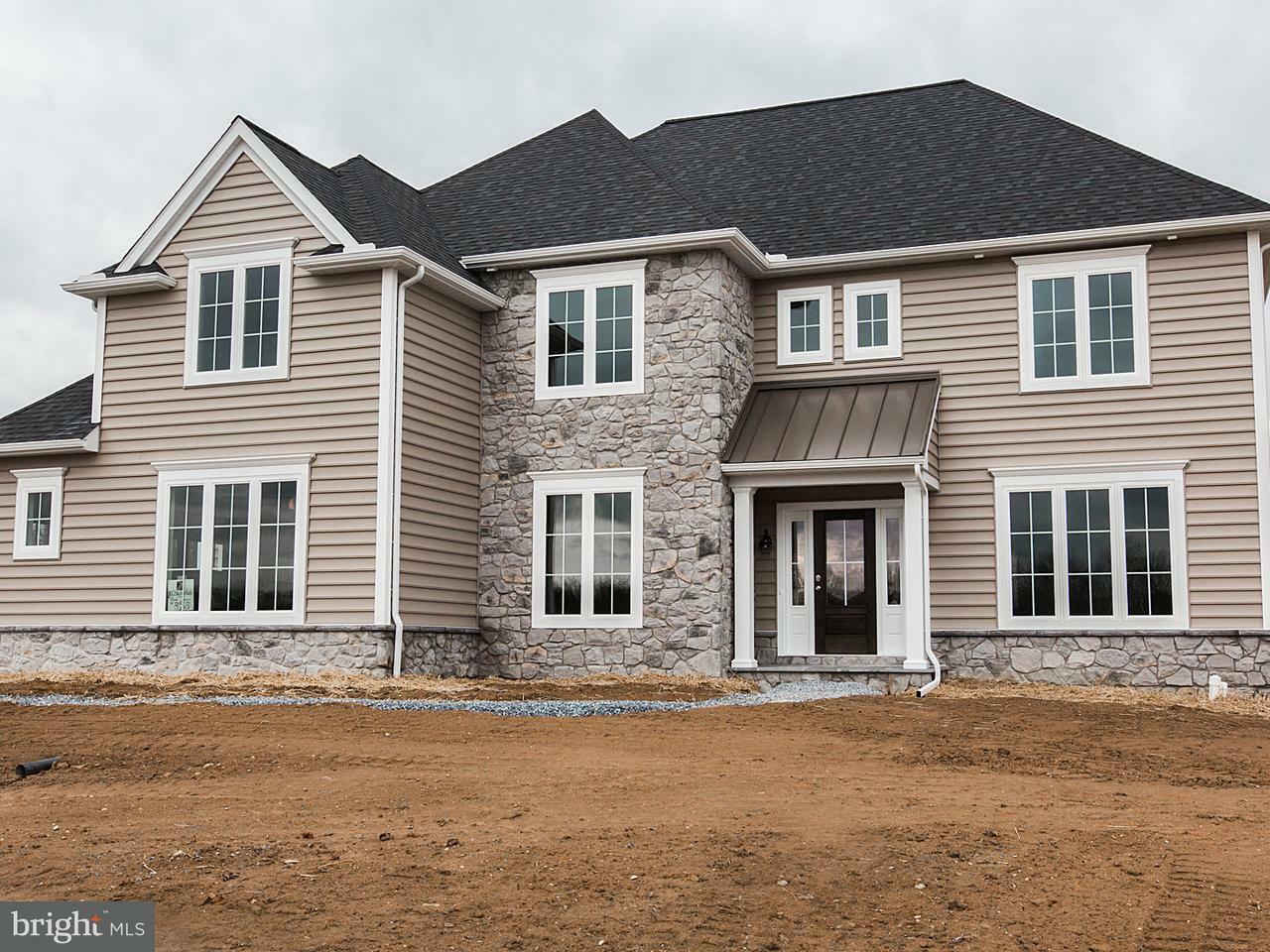 Property Photo: 530 E Delp Road PA 17601