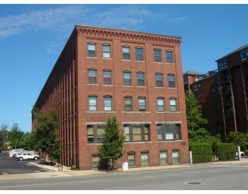 Property Photo:  50 Rantoul Street 407  MA 01915 