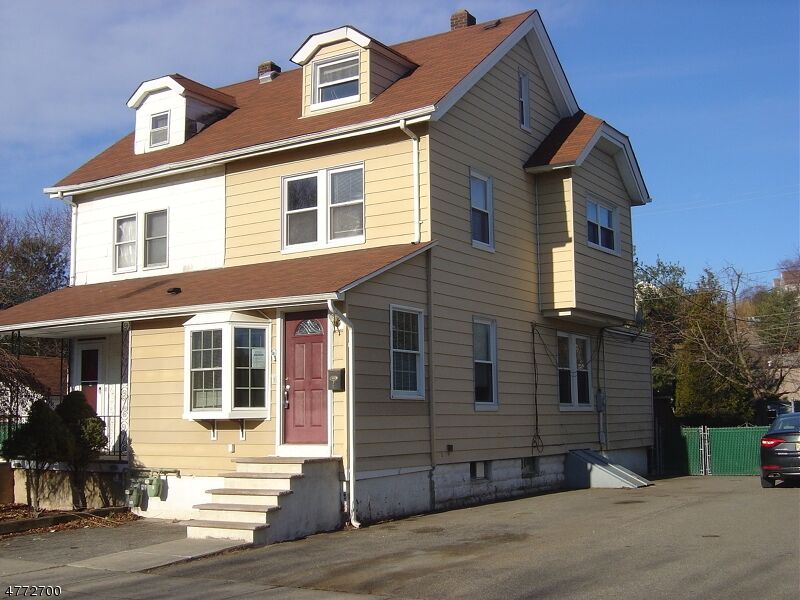 Property Photo:  4 Howard St  NJ 07442
