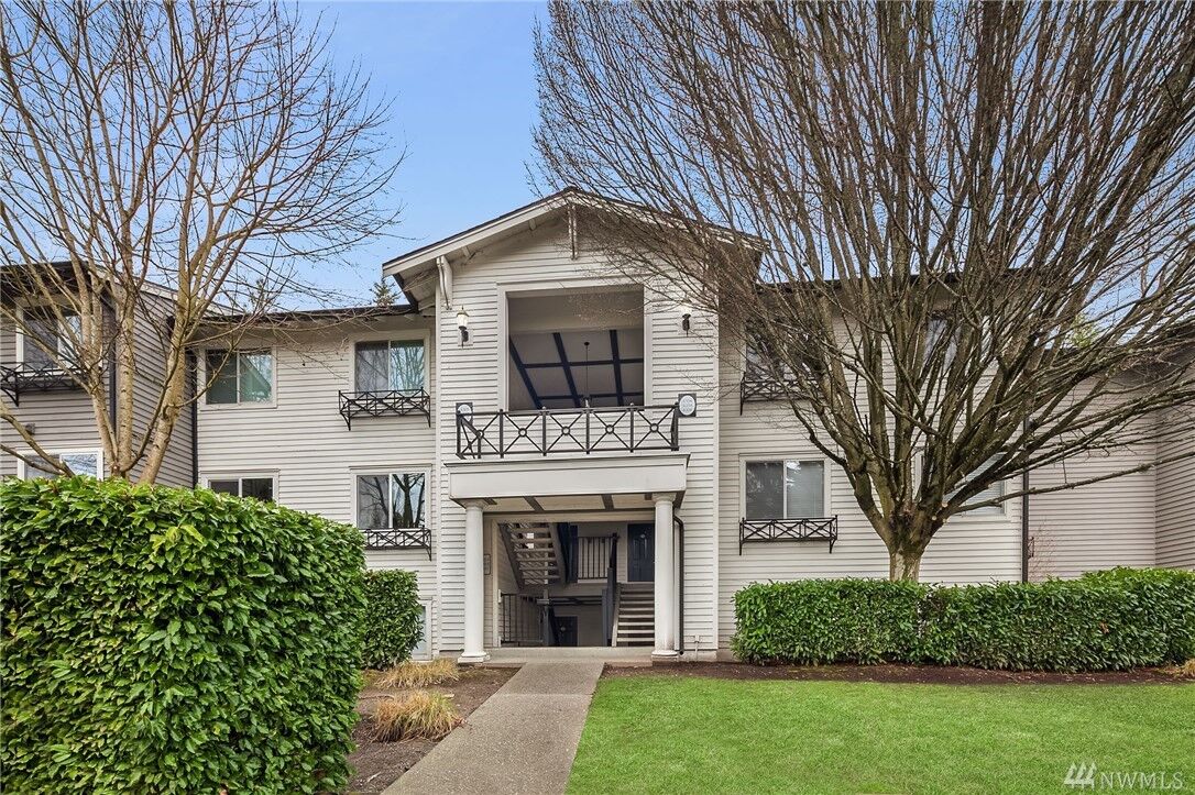 Property Photo: 15415 35th Ave W A203 WA 98087