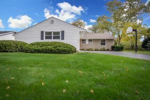 Property Photo:  2716 Wellesley Drive  OH 43221 