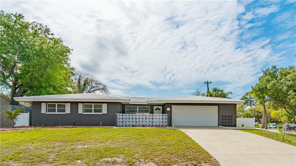 Property Photo: 3497 Tanglewood Drive FL 34239