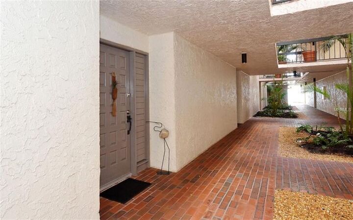 Property Photo: 1965 Gulf Of Mexico Drive G5-102 FL 34228