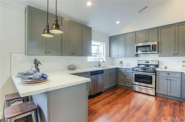 Property Photo:  2615 Nelson Avenue B  CA 90278 