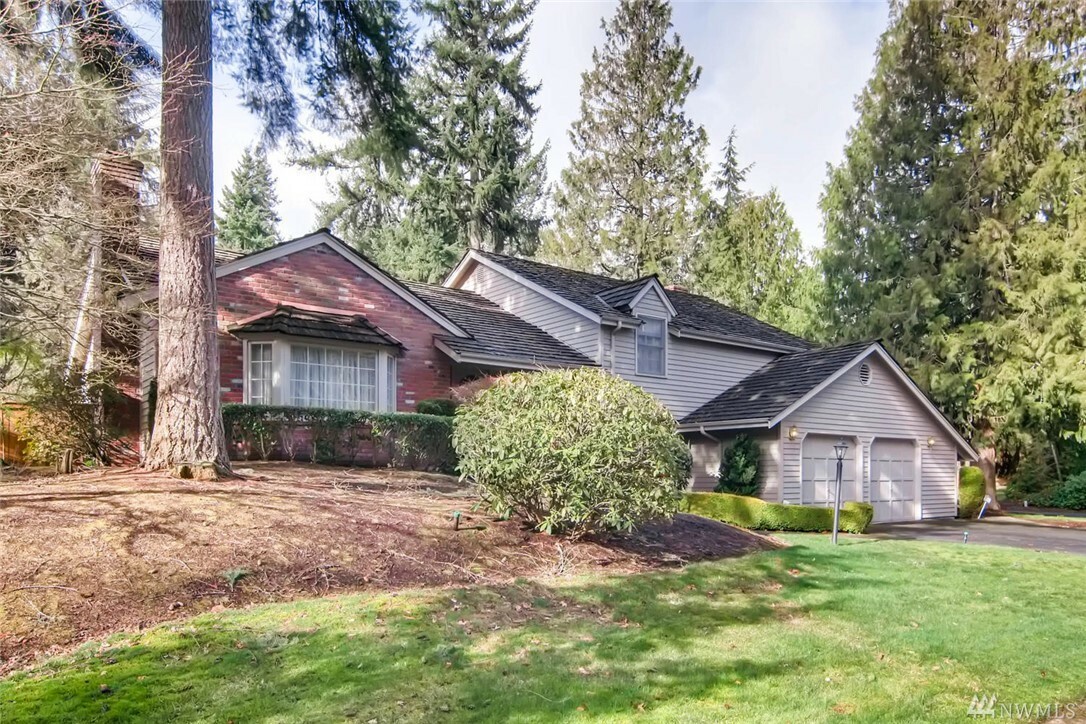 Property Photo: 3615 211th Place NE WA 98074