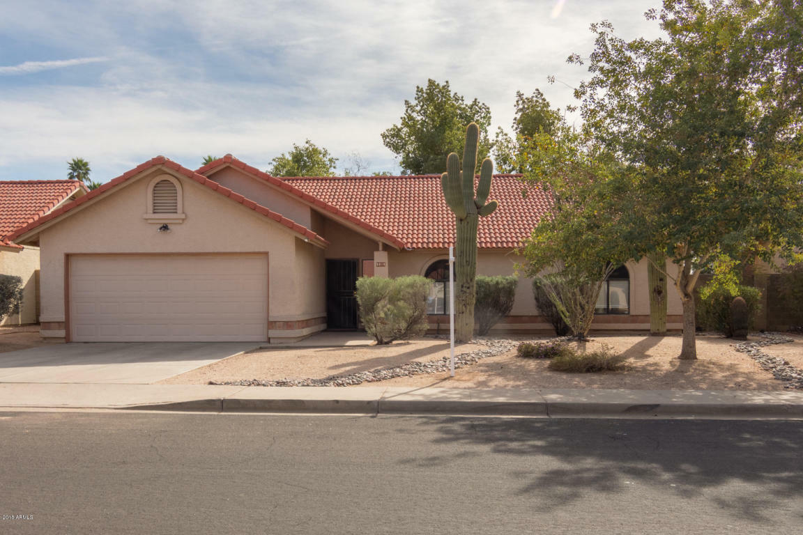 Property Photo:  5819 E Ellis Street  AZ 85205 