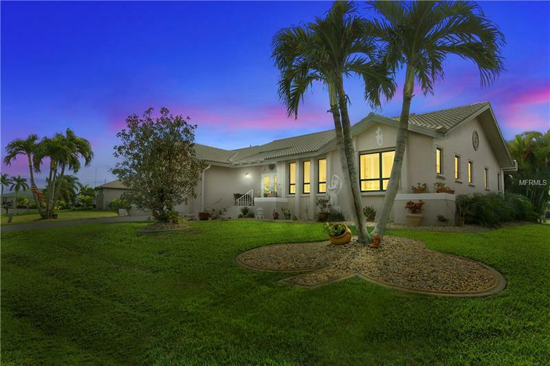 Property Photo:  1235 Royal Tern Drive  FL 33950 