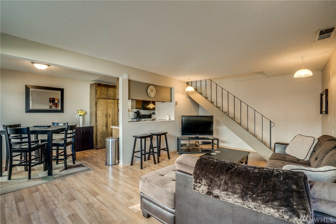 Property Photo: 100 Simon St 38 WA 98802