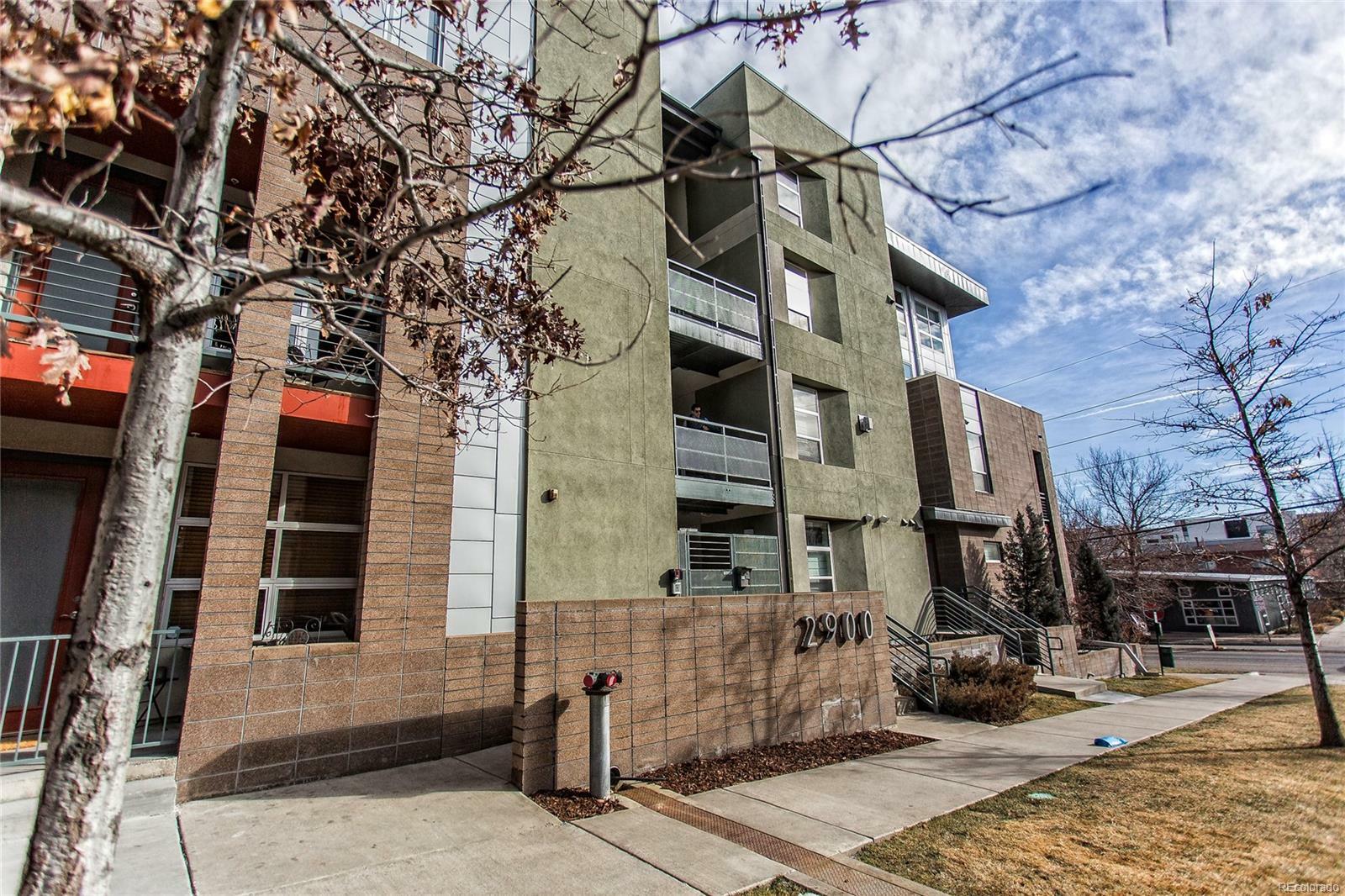 Property Photo: 2900 Wyandot Street Unit 305 CO 80211