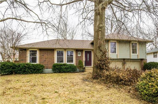 Property Photo: 6201 Hallet Street KS 66216