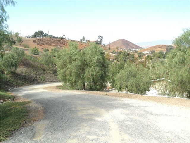 Property Photo:  24282 Las Flores Drive  CA 92587 