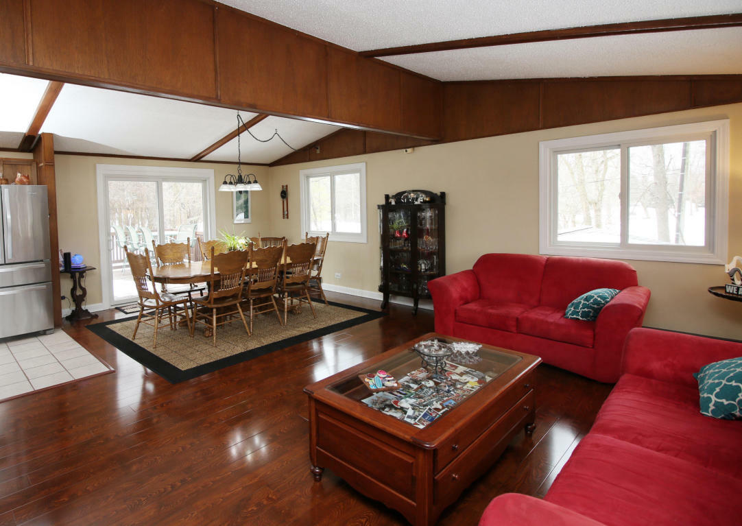 Property Photo:  W153n9940 Neptune Dr  WI 53022 