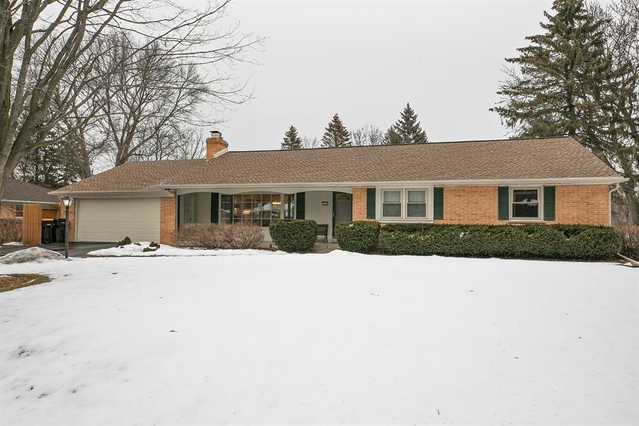 Property Photo:  3528 W Pelican Ln  WI 53209 