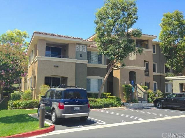 Property Photo:  22681 Oakgrove 517  CA 92656 