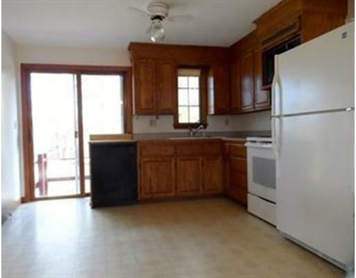 Property Photo: 14 Concord Road B MA 01886