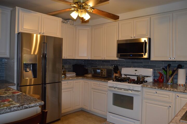 Property Photo: 10834 Lamentin Ct CA 92124