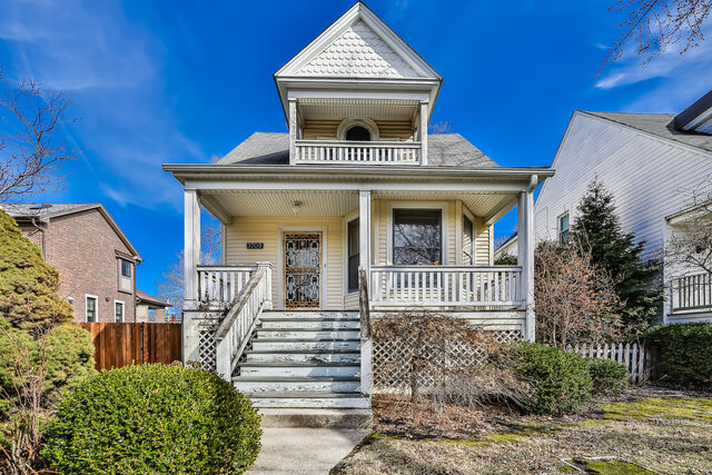 Property Photo:  3705 Tripp Avenue  IL 60641 