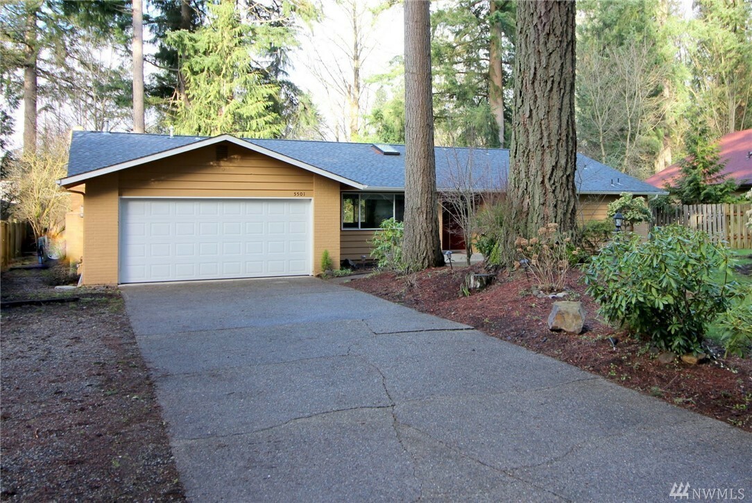 Property Photo:  5501 Windemere Dr SE  WA 98501 