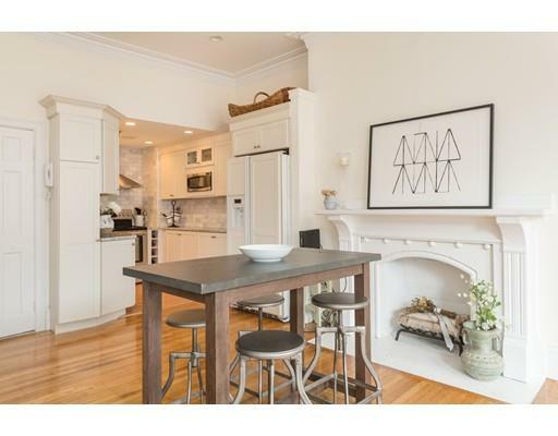 Property Photo:  246 Marlborough St 7  MA 02116 