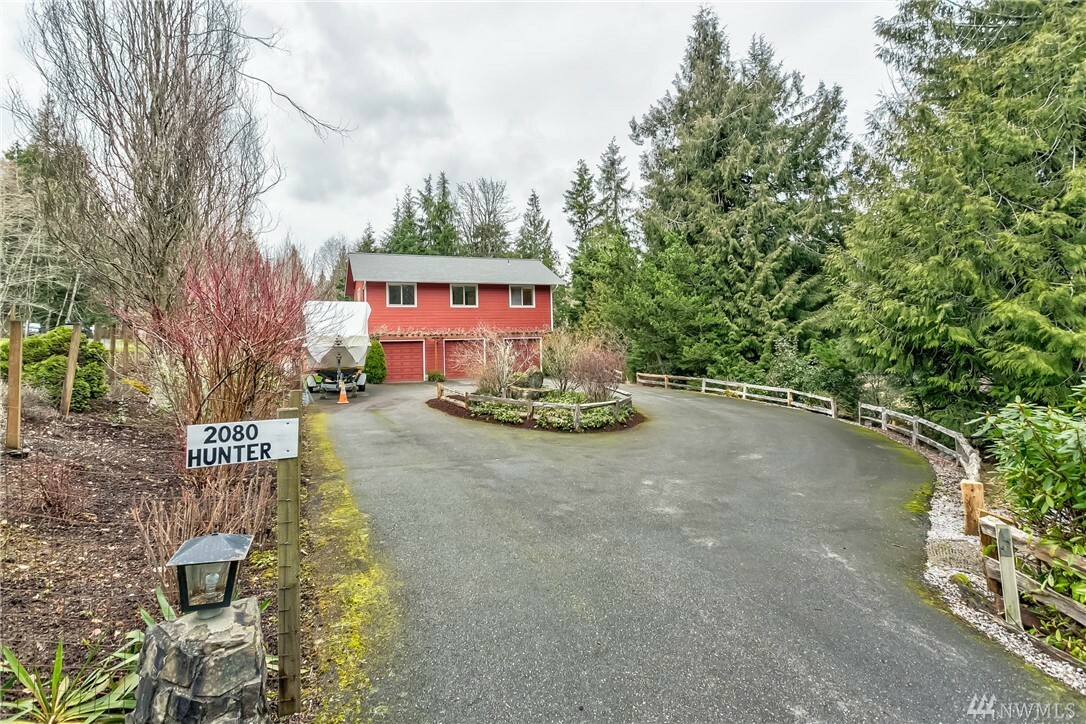 Property Photo:  2080 Valleybrook Lane  WA 98229 