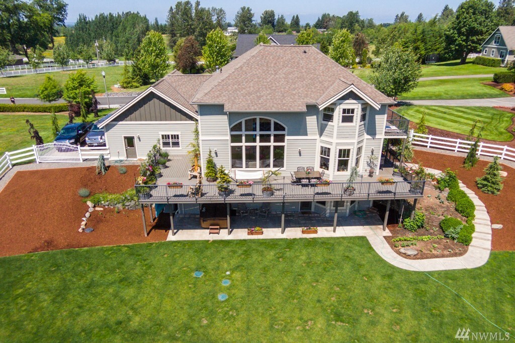 Property Photo:  367 E Silverado Ct  WA 98226 