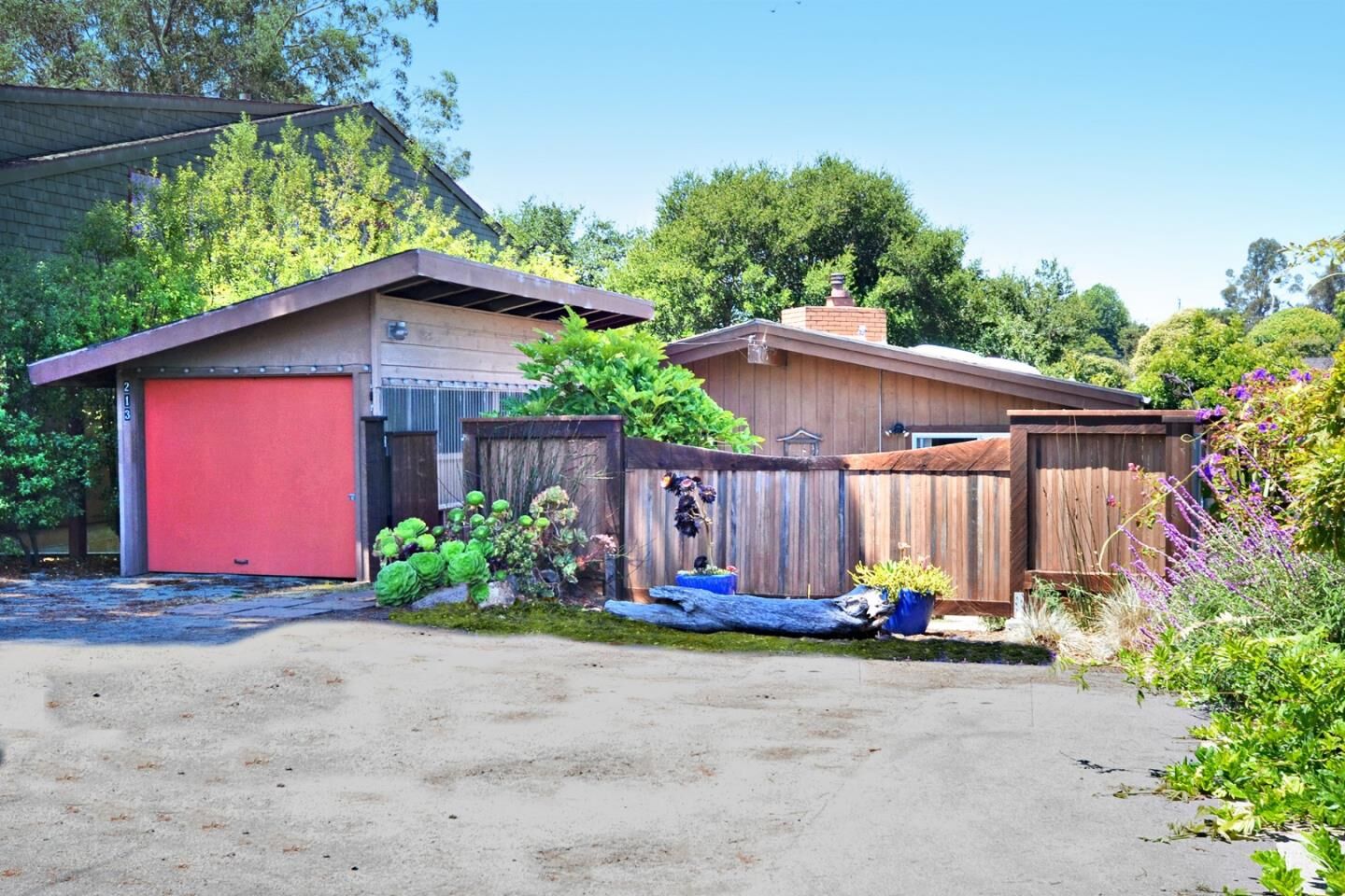 Property Photo: 213 Blackpoint Lane CA 95062
