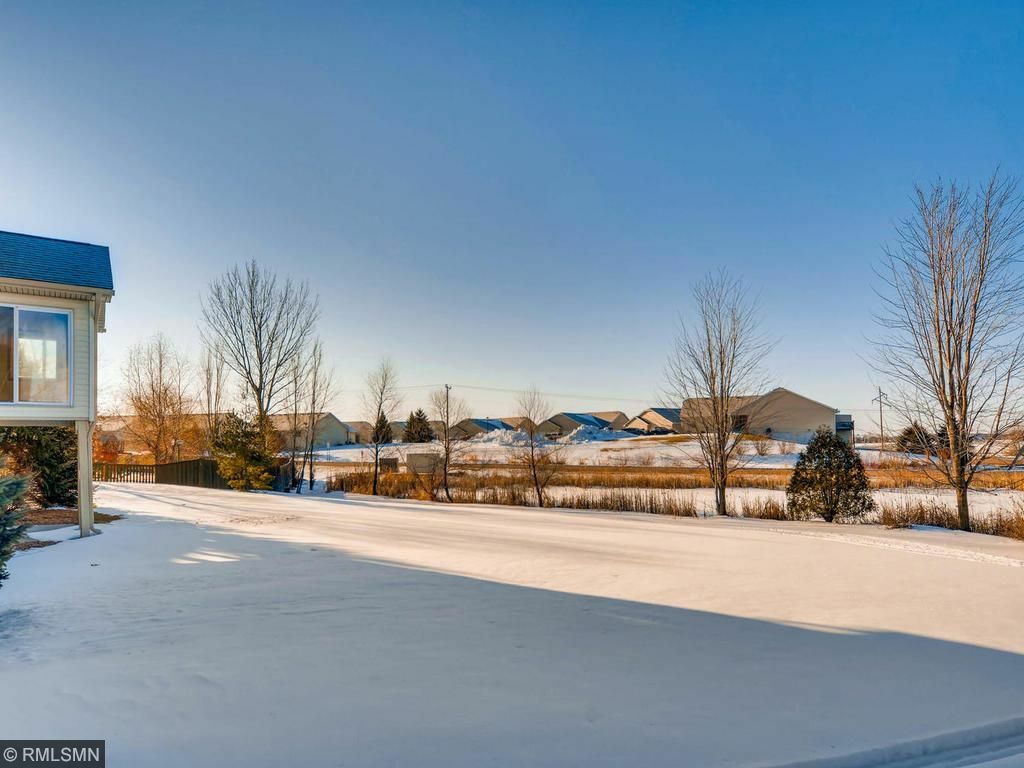 Property Photo:  1751 Sandbar Cir Circle  MN 55387 