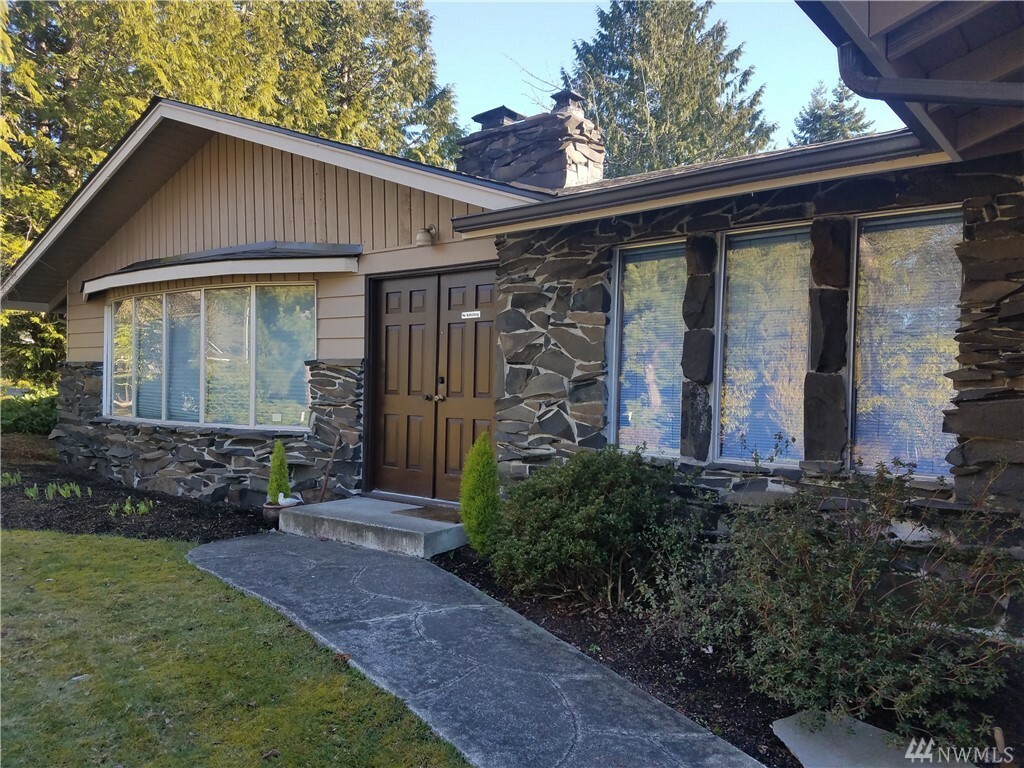 Property Photo:  4310 172 St SW  WA 98036 