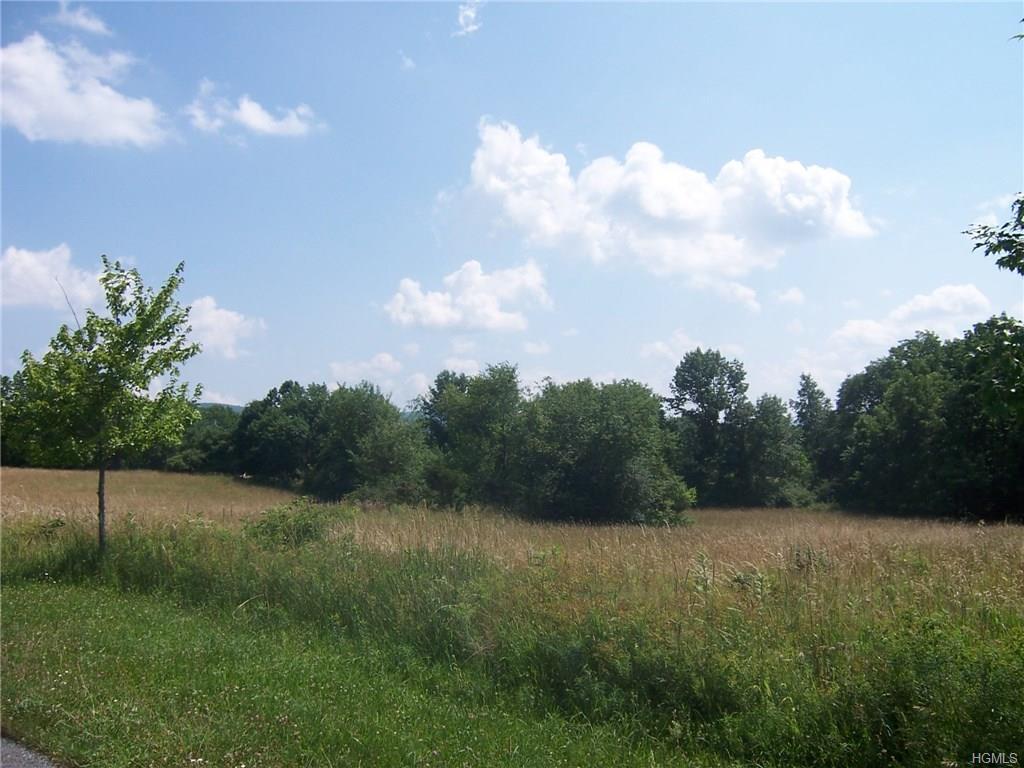 Property Photo: 1 Paiges Way NY 10990