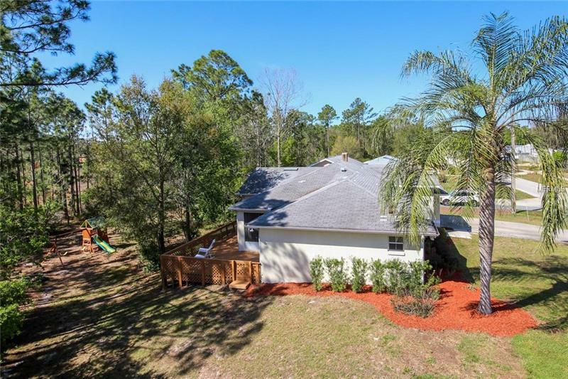 Property Photo:  1025 Eastbrook Avenue  FL 32738 