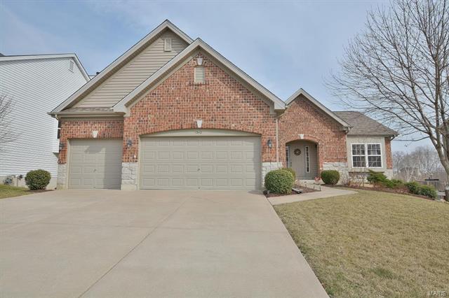 Property Photo: 1342 Forest Way 63385