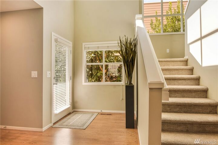 Property Photo: 11222 NE 106th Place WA 98033