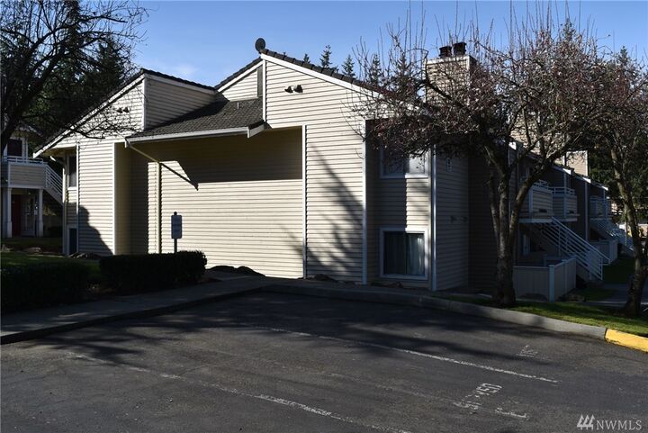 21301 52nd Ave W B110  Mountlake Terrace WA 98043 photo